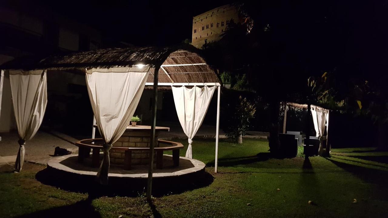 Val D'Orcia Deluxe 2, Raffinata Casa Immersa Nel Verde Con Wifi, Giardino E Parcheggio Montalcino Ngoại thất bức ảnh